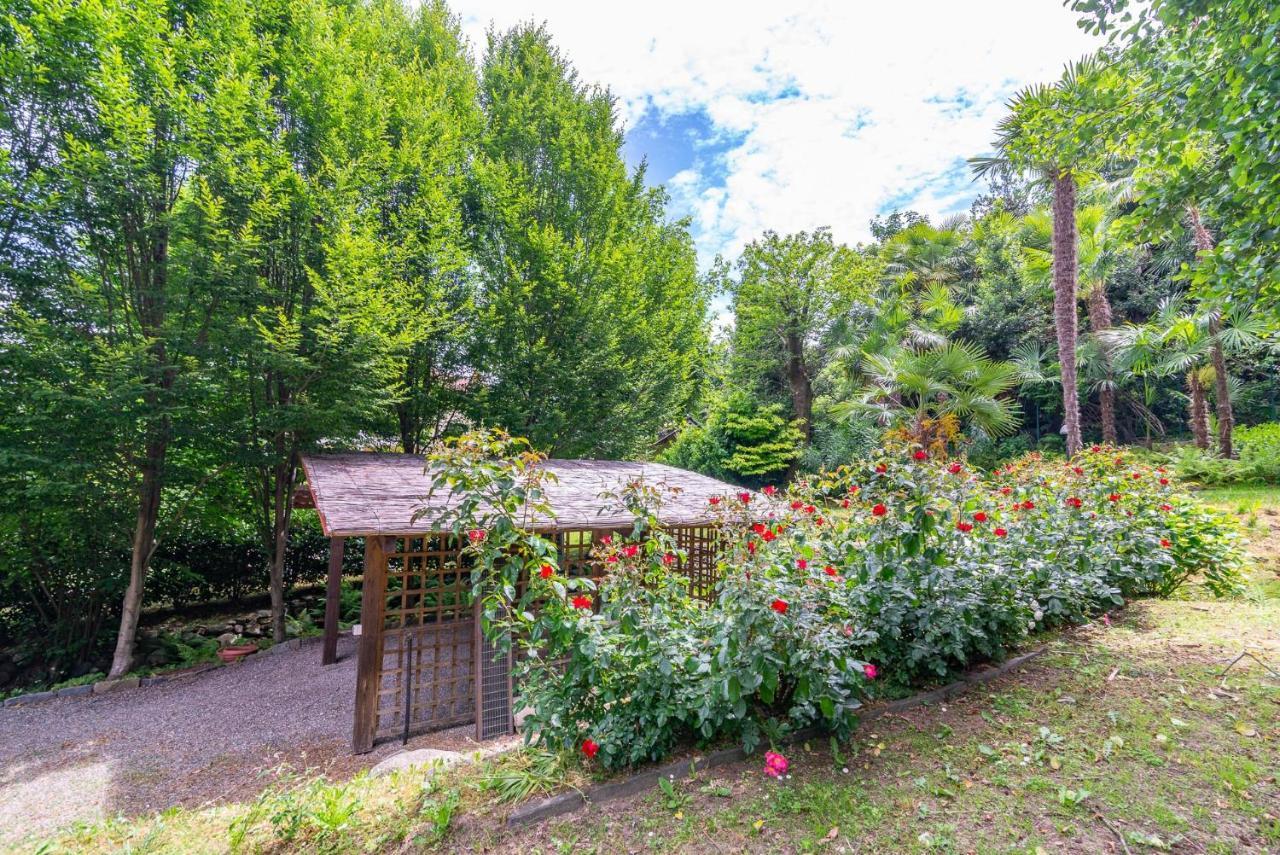 L'Ortensia Della Villa Isabella, Camera Con Vista Lago, Balcone Sul Parco E Bagno Esclusivo All'Esterno Della Camera Stresa Eksteriør bilde
