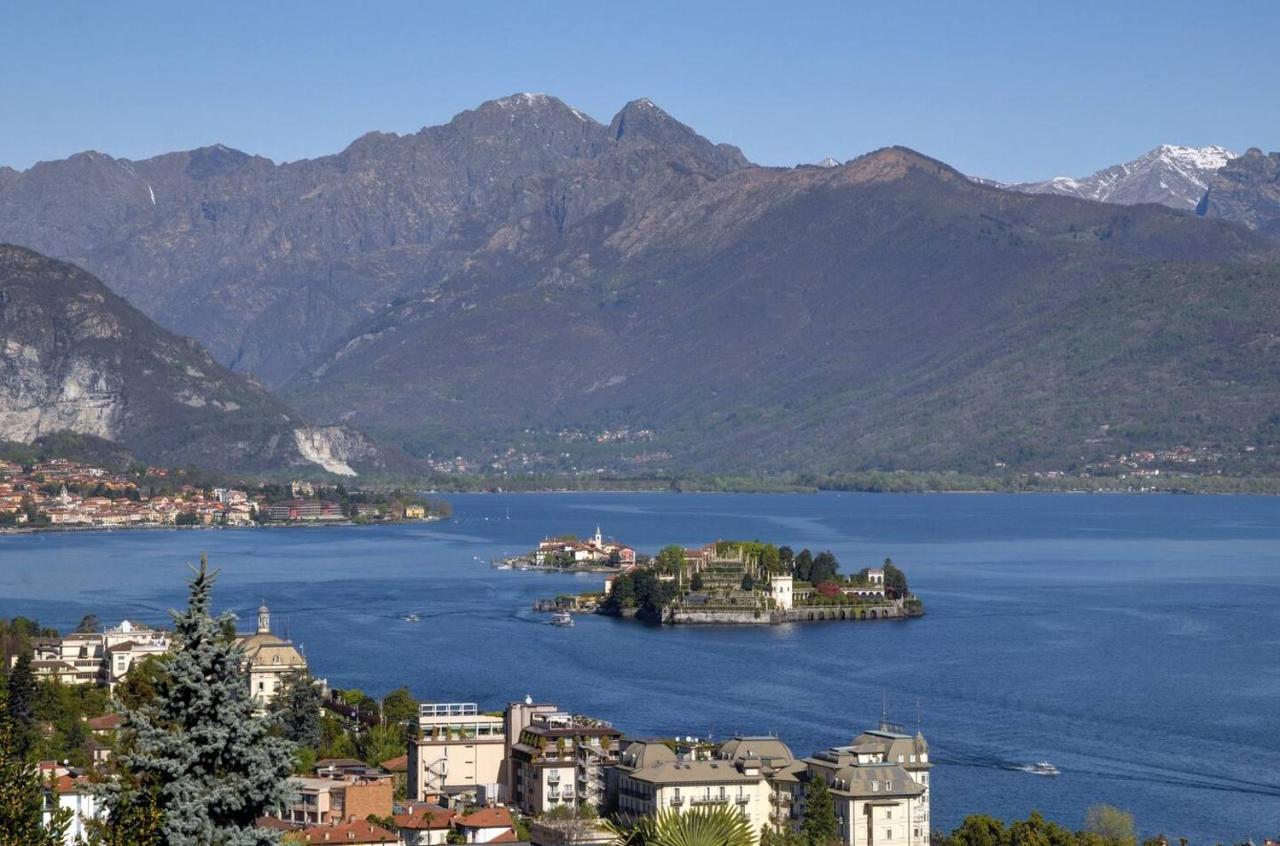 L'Ortensia Della Villa Isabella, Camera Con Vista Lago, Balcone Sul Parco E Bagno Esclusivo All'Esterno Della Camera Stresa Eksteriør bilde
