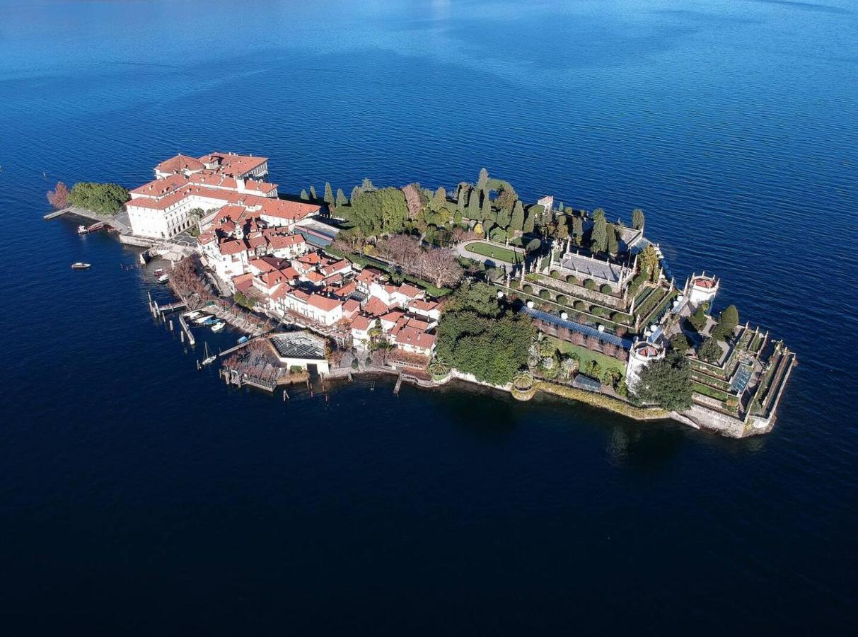 L'Ortensia Della Villa Isabella, Camera Con Vista Lago, Balcone Sul Parco E Bagno Esclusivo All'Esterno Della Camera Stresa Eksteriør bilde