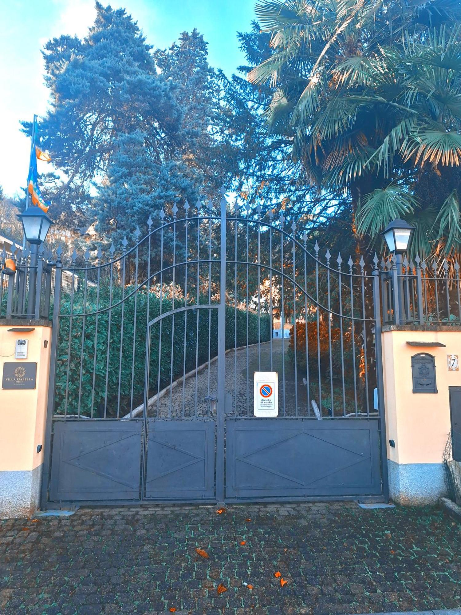 L'Ortensia Della Villa Isabella, Camera Con Vista Lago, Balcone Sul Parco E Bagno Esclusivo All'Esterno Della Camera Stresa Eksteriør bilde