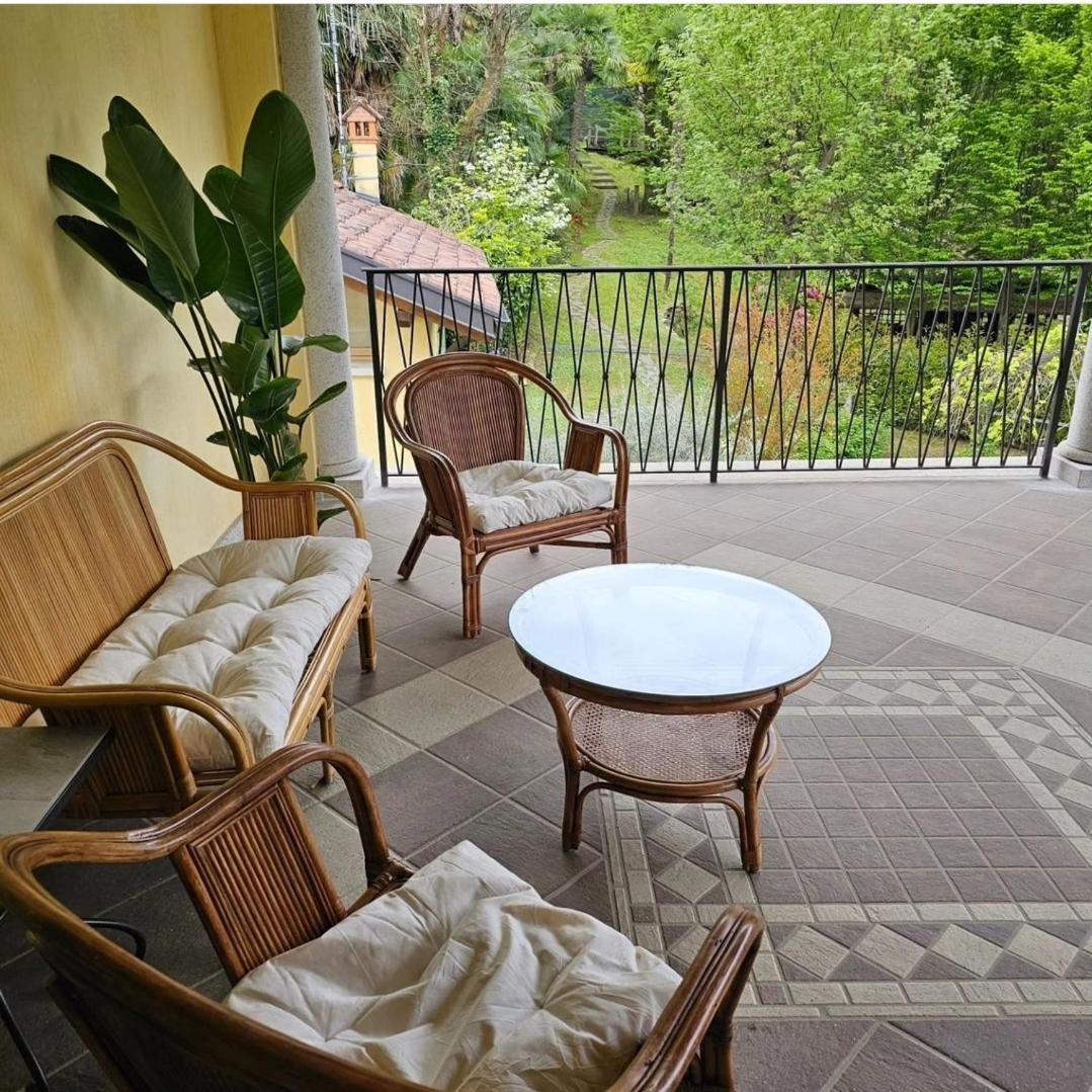 L'Ortensia Della Villa Isabella, Camera Con Vista Lago, Balcone Sul Parco E Bagno Esclusivo All'Esterno Della Camera Stresa Eksteriør bilde